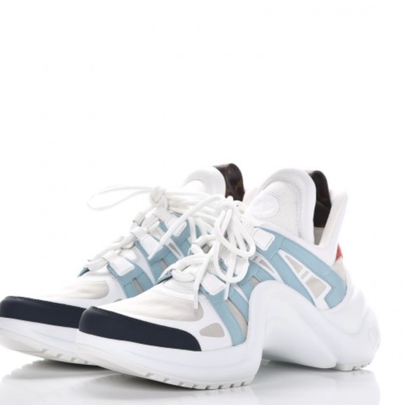 LOUIS VUITTON Calfskin Technical Nylon LV Archligh - Picture 7 of 8